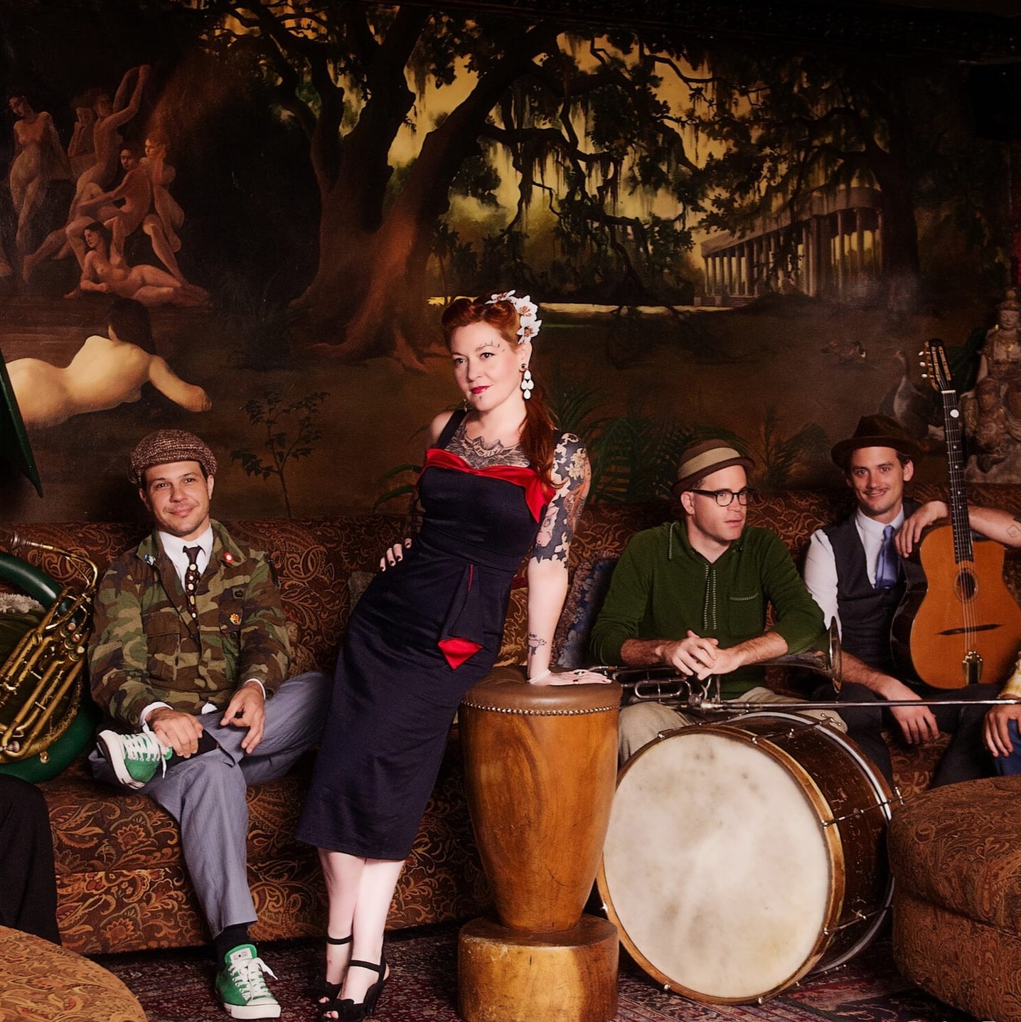 Live music vibe with vintage mural decor